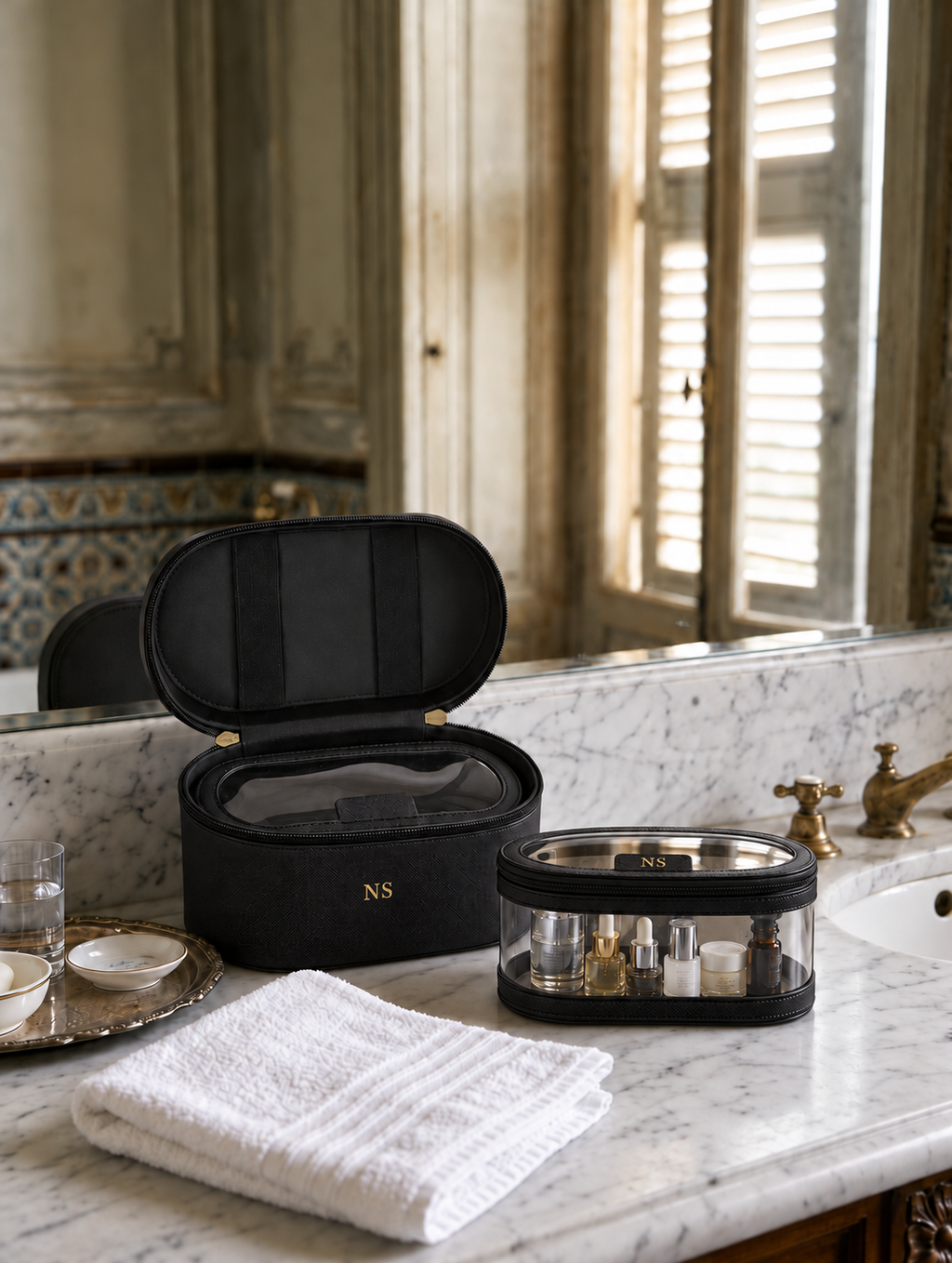 The Riviera Vanity Case