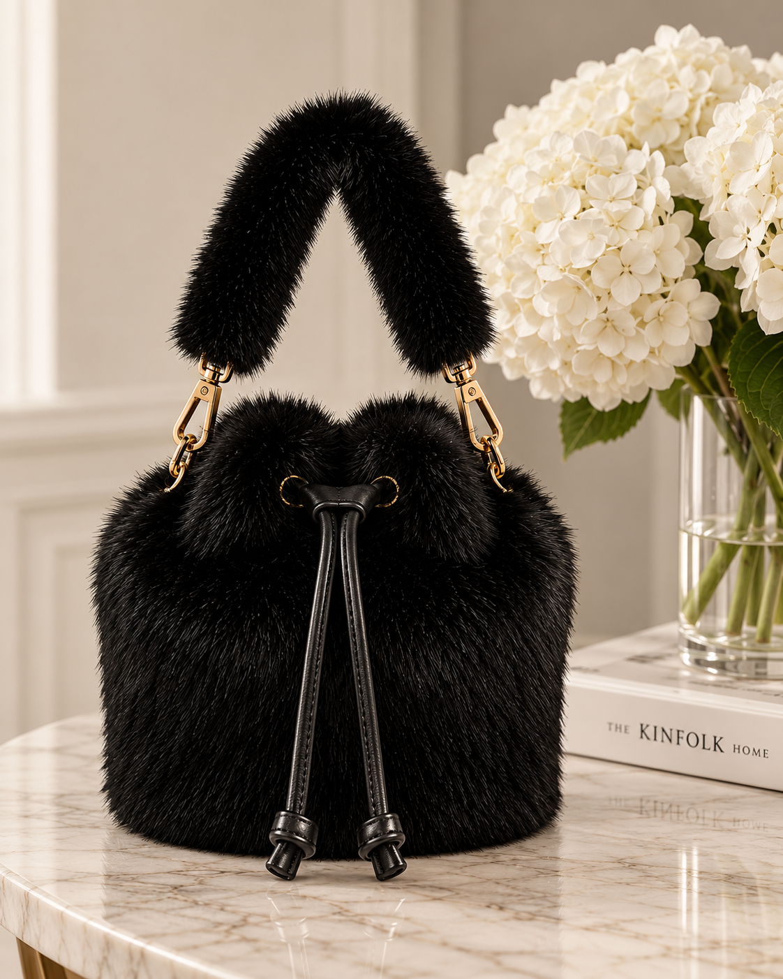 The Kitzbühel Bucket Bag