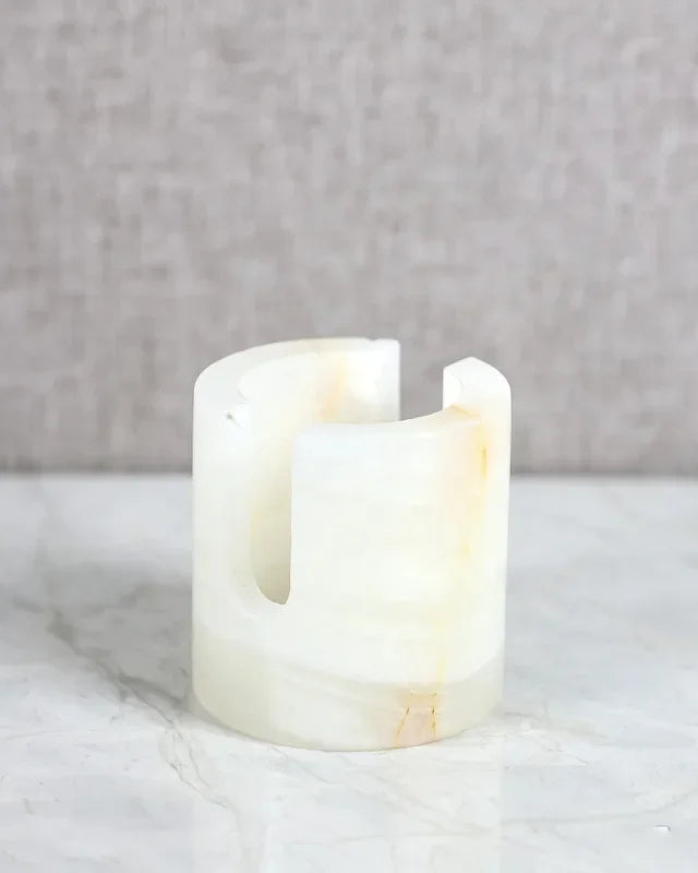 The Carrara Sponge Holder