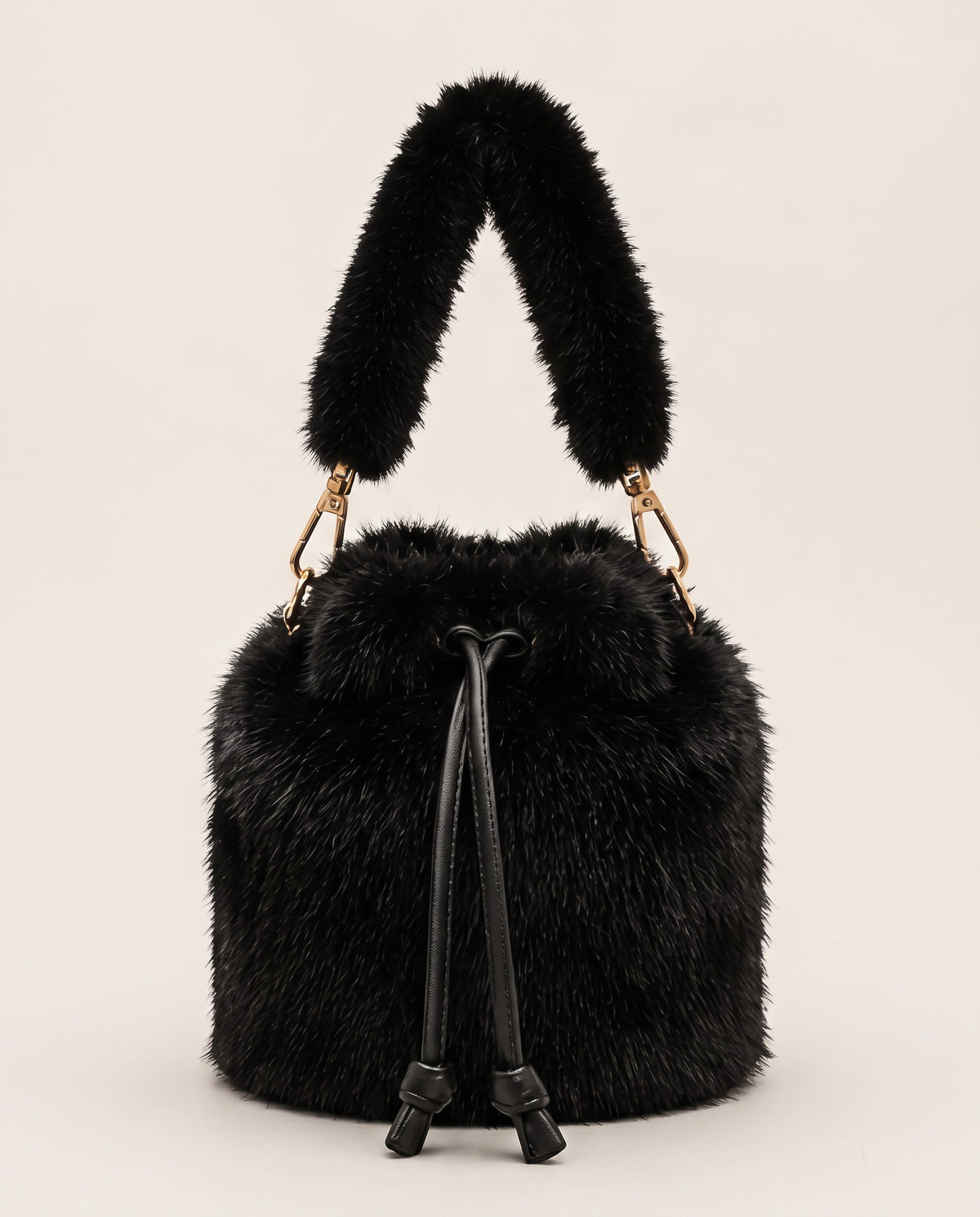 The Kitzbühel Bucket Bag