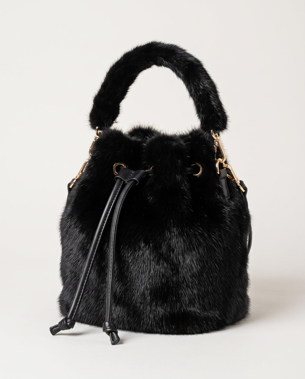 Kitzbühel Bucket Bag shown at an angle