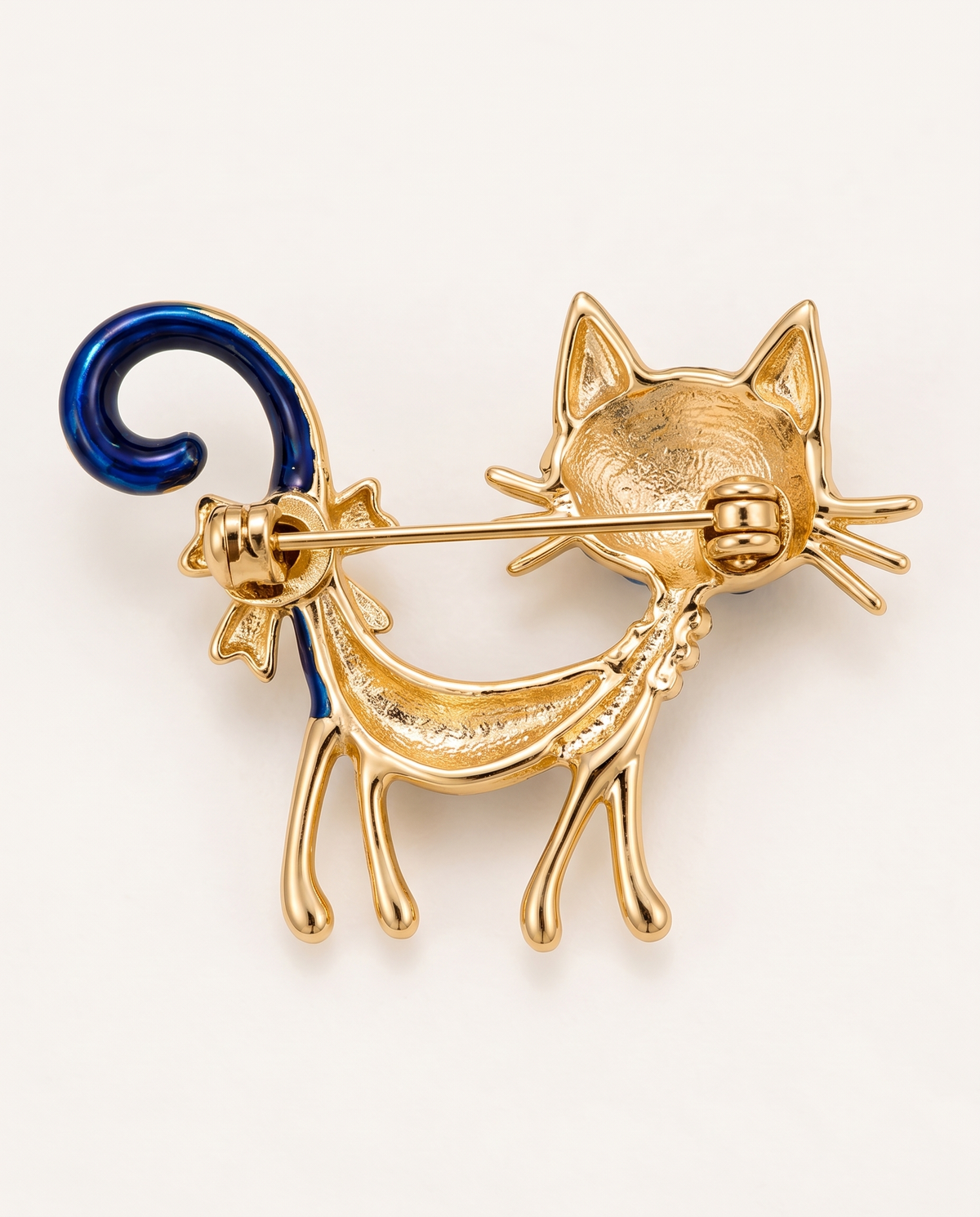 Back of the brooch showing the pin and safety clasp
