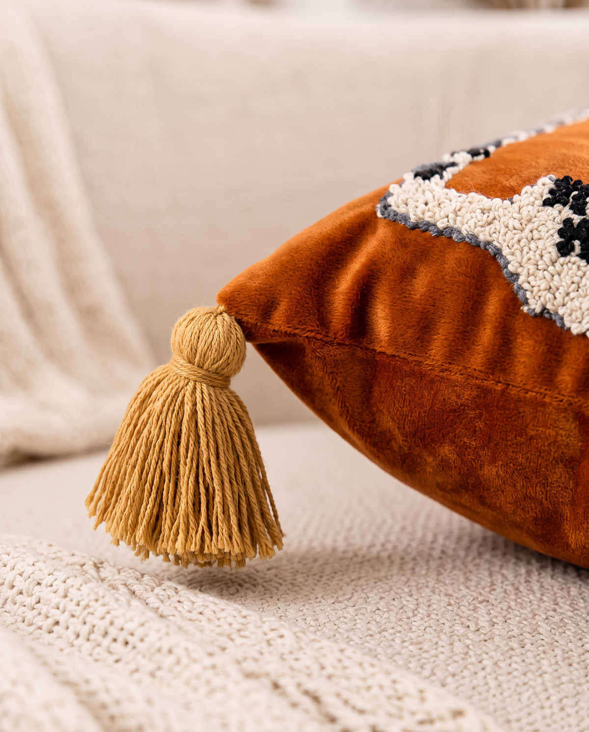 Mustard corner tassel detail