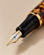 The Bloomsbury Pocket Pen nib close-up